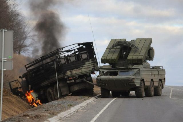 Casi 2000 tanques perdidos: ¿Por qué el ejército ruso está sufriendo grandes pérdidas en Ucrania?