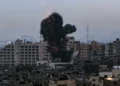 Israel bombardea instalaciones de Hamás en Gaza tras el lanzamiento de 6 cohetes