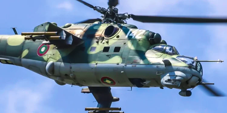 Mi-24 Hind: El helicóptero de combate que aman Ucrania y Rusia