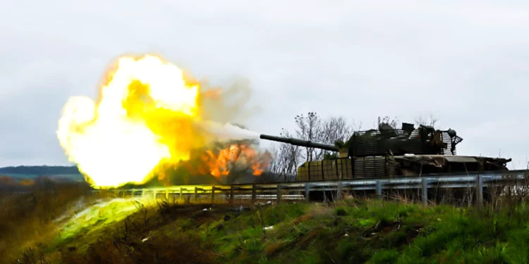 Ucrania dice que los nuevos tanques servirán de “puño de hierro” contra Rusia