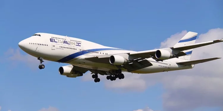 ¿Por qué son tan altos los precios de los pasajes de avión en Israel?