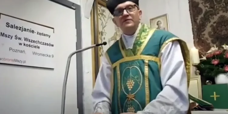 Sacerdote polaco condenado por discursos antisemitas