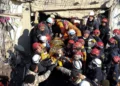 Rescatan a tres personas en Turquía 198 horas después del terremoto