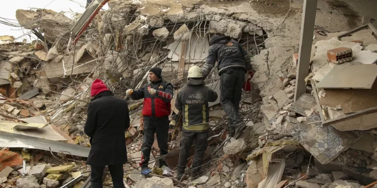 Terremoto en Turquía y Siria: La cifra de victimas supera los 11 mil