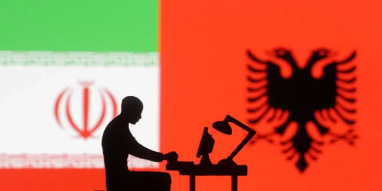 EE. UU. ayuda a Albania a contrarrestar los ciberataques iraníes