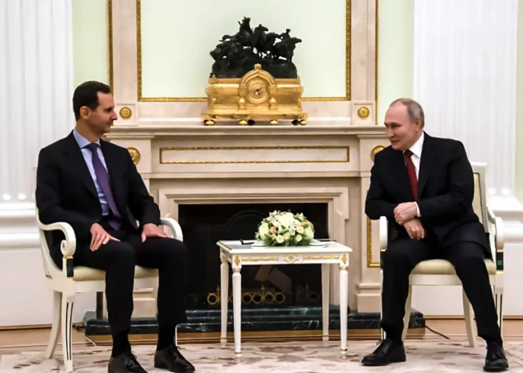 Putin recibe a Assad en Moscú mientras Rusia, Irán y China realizan ejercicios militares