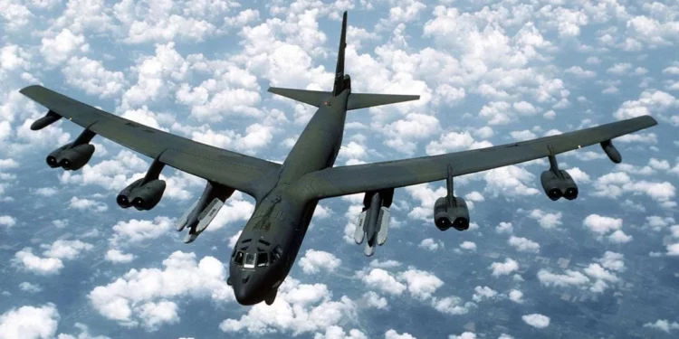 B-52: ¿el bombardero del ejército del aire que podría volar 100 años?