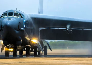 El B-52 es el bombardero que “está en todas partes, al mismo tiempo”