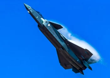 El ejército chino tiene un problema: la escasez de pilotos
