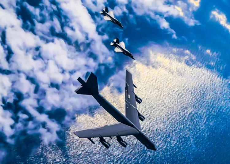 Bombardero B-52: Con suficientes mejoras, podría volar casi 100 años