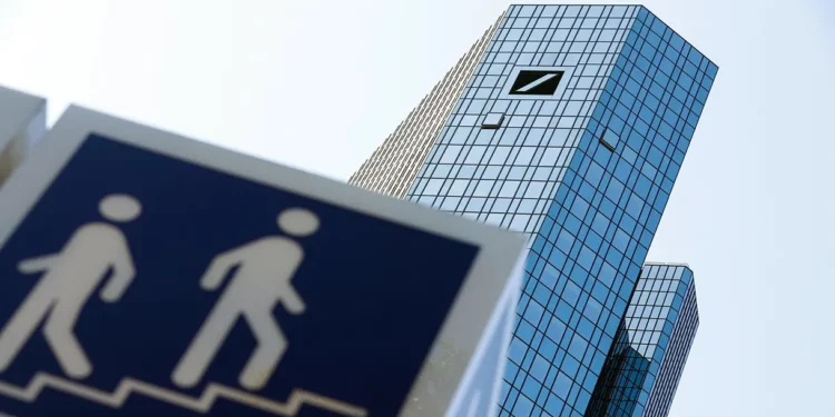 Modesto repunte en la banca europea liderado por Deutsche Bank