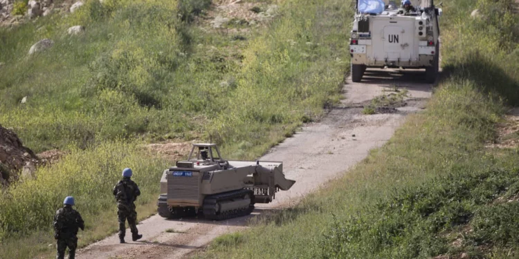 Irlanda retirará soldados de la fuerza de vigilancia de la ONU en la frontera entre Israel y Siria