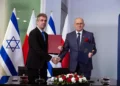 Israel y Polonia logran restablecer lazos en medio de disputa por visitas guiadas al Holocausto