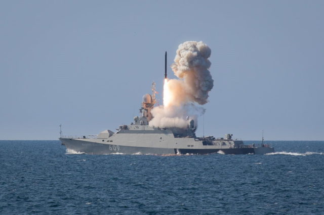 La Armada rusa modernizará sus buques con misiles de crucero Kalibr