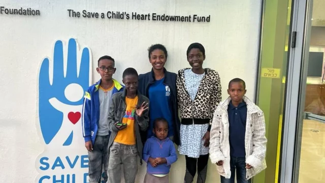 Organización israelí brinda cuidados cardíacos a niños africanos