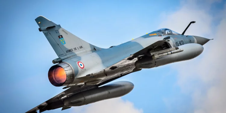 Ucrania recibirá 40 aviones de combate Mirage 2000