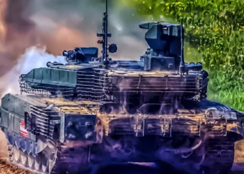Tanque ruso T-90M destruido en Ucrania