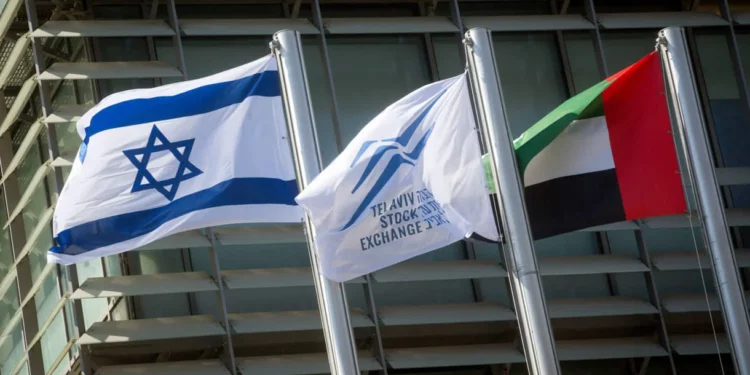 Los EAU reconocen los permisos de conducir israelíes a tiempo para Pesaj