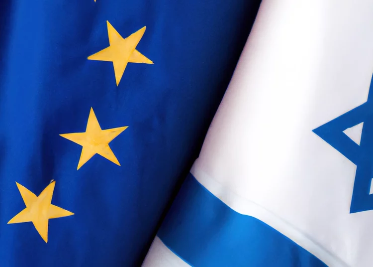 Netanyahu viaja a Europa para resolver los problemas dejados por Lapid