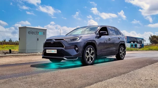 Tecnología israelí de carga inalámbrica en autos eléctricos de Toyota