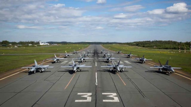 Finlandia está dispuesta a transferir aviones F/A-18 a Ucrania
