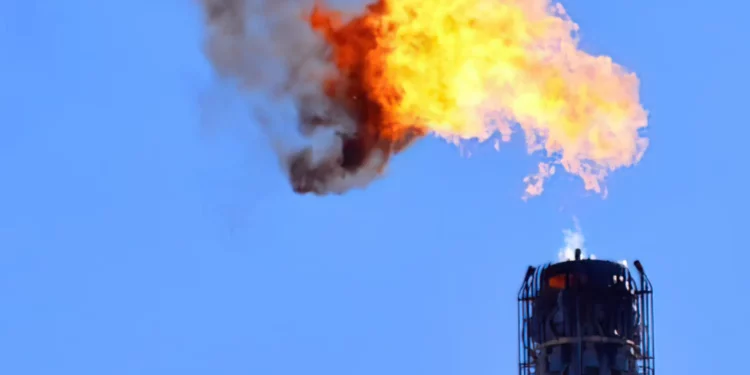 Petróleo Iraquí: Tensión Crece por Acuerdo Irán-Arabia Saudí