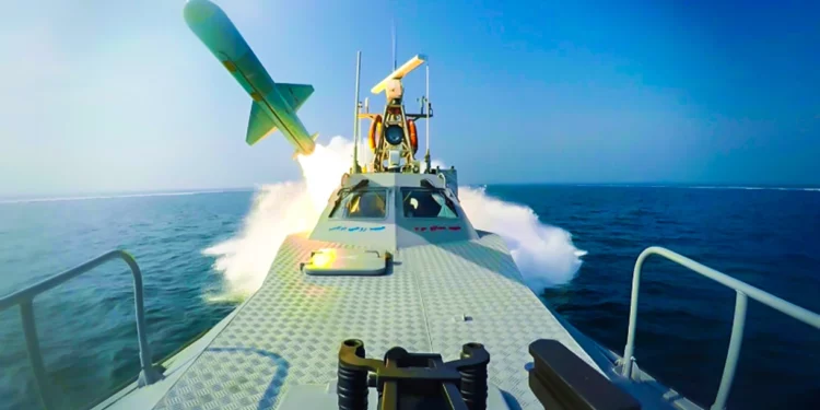 Irán presume de superar la presión de EE. UU. y aumentar su poder naval