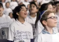 Coronación real británica: Niños judíos entonarán “Adon Olam”