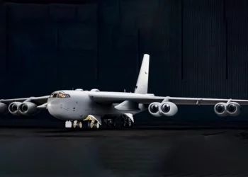 El B-52H se transformará en B-52J con nuevos motores y actualizaciones