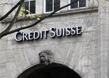 Credit Suisse, acusado de obstruir investigación de cuentas nazis