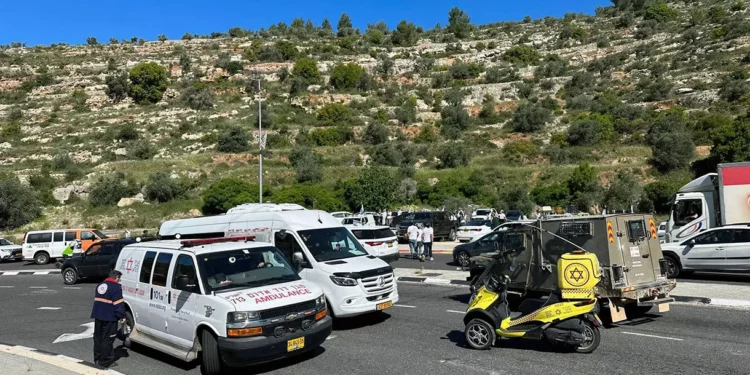 Atentado palestino en Judea y Samaria deja un herido en Israel