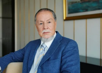 El israelí Eyal Ofer ingresa en el top 100 de Forbes