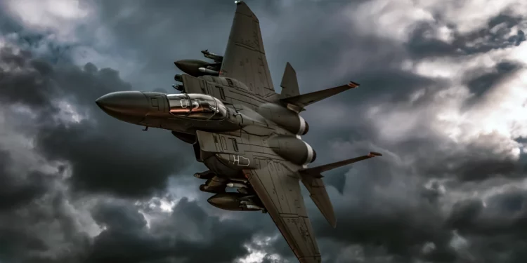 La transformación del F-16: de plataforma heredada a caza de quinta generación