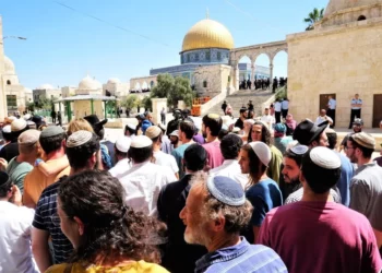 Cientos de judíos visitan el Monte del Templo tras la violencia islamista en “Al Aqsa”