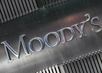 Moody's reduce la perspectiva crediticia de Israel