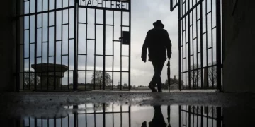 Muere guardia de campo nazi de 102 años: esperaba de apelación