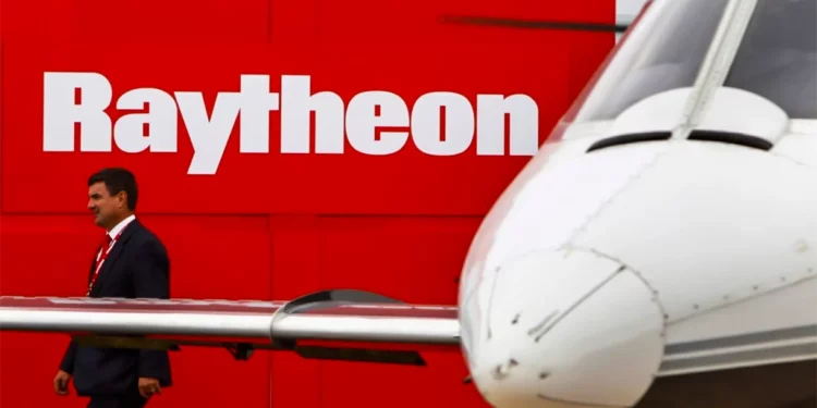 China revela detalles de las sanciones a Raytheon y Lockheed Martin