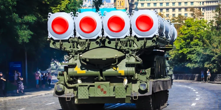 Es “difícil” derribar S-300 con misiles Patriot: Ucrania pide bombardearlos en tierra