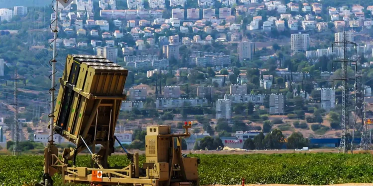 Cohete lanzado desde Líbano interceptado por la Cúpula de Hierro en el norte de Israel