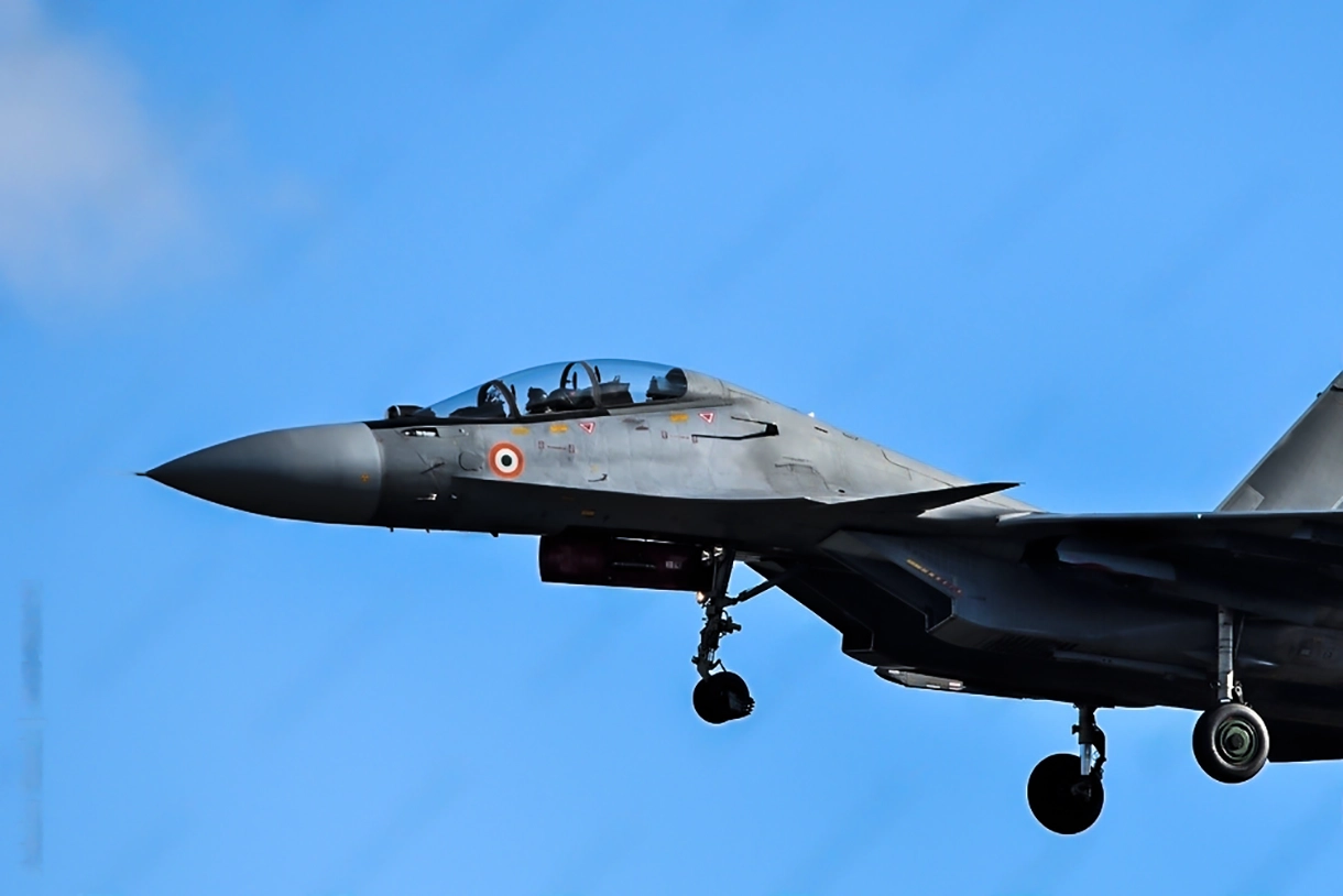 Cazas Su-30 MKI indios se unen a Iniochos-2023 en enfrentamiento geoestratégico
