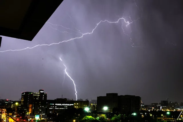 Tormentas y lluvias sorprenden a Israel