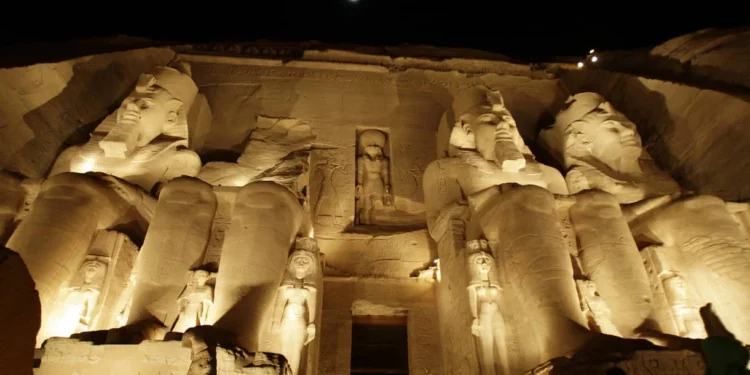 Arqueólogos descubrieron 12 manos amputadas en Egipto