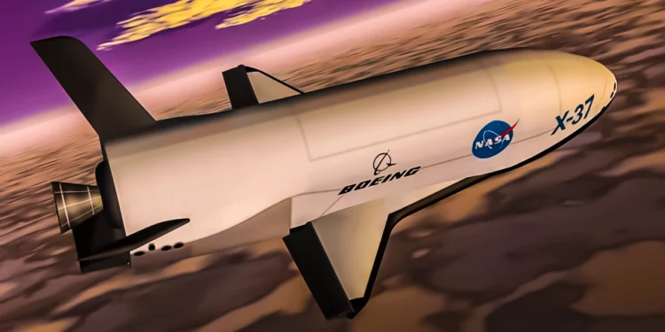 X-37B: ¿Arma secreta de EE.UU. o avión espacial de investigación?