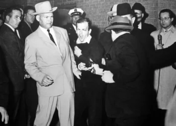 Hillel Silverman, rabino de Dallas cuyo feligrés mató al asesino de JFK, fallece a los 99 años