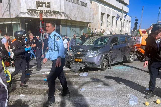 Atentado en Jerusalén deja cinco heridos en embestida terrorista
