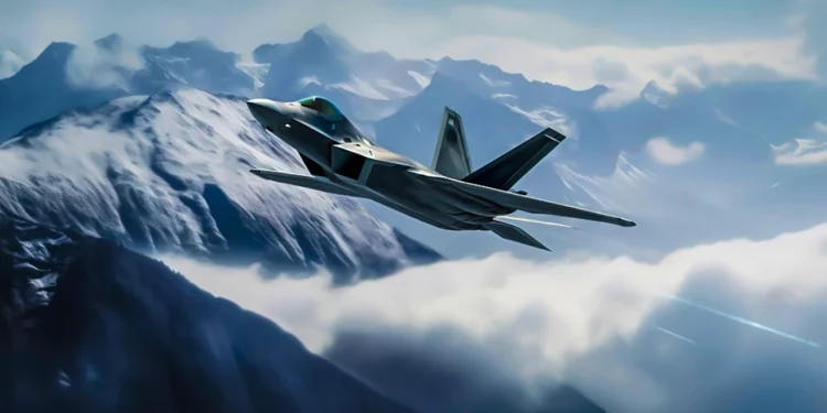 El F-22 Raptor resiste el paso del tiempo y mantiene su supremacía