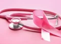 Startup israelí presenta un método seguro para detectar el cáncer de mama