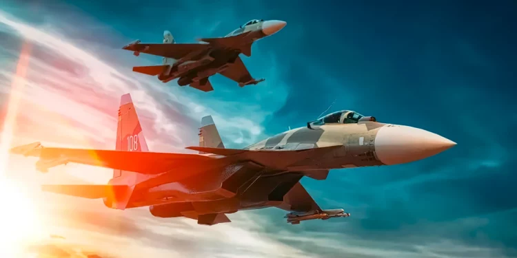 Ucrania busca pilotos de F-16 para fortalecer su ejército