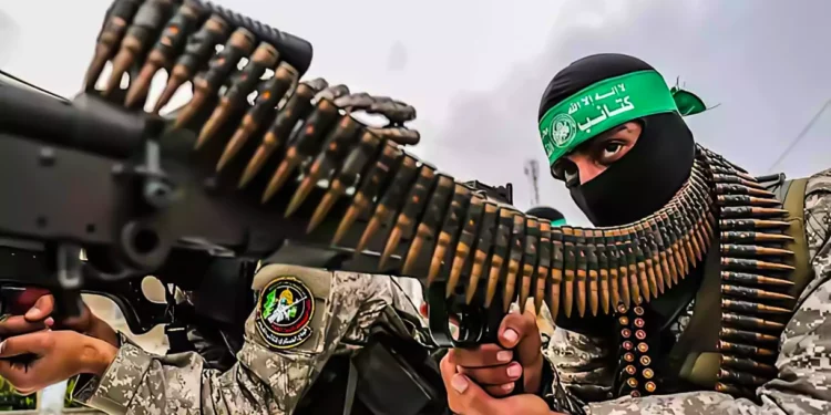 Irán une fuerzas con Hamás y Hezbolá para atacar a Israel