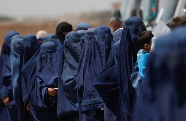 La ONU denuncia que su personal femenino en Afganistán no puede trabajar